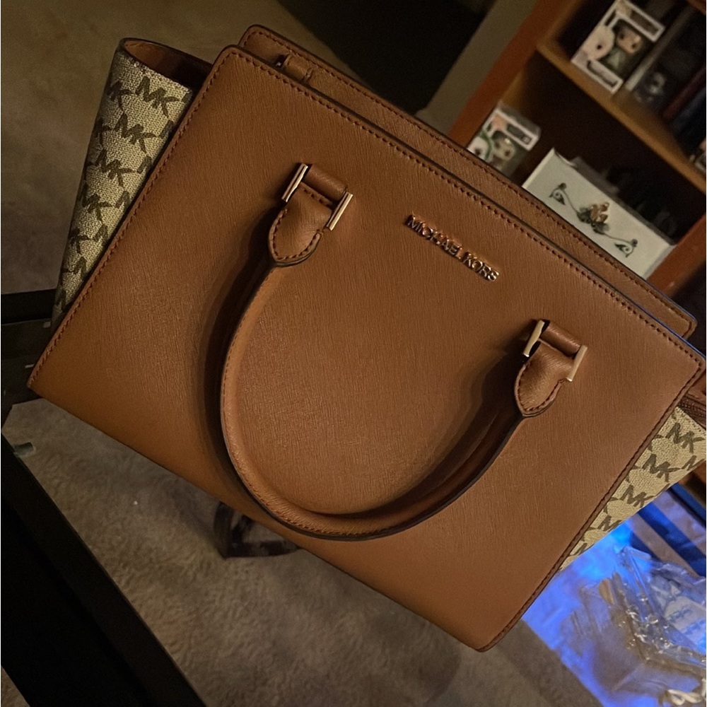 Michael Kors Purse